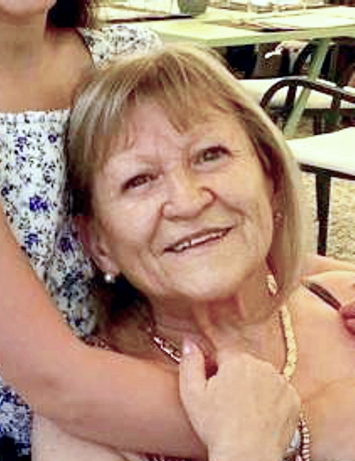 GIULIA POMELLO IN SARCINELLI