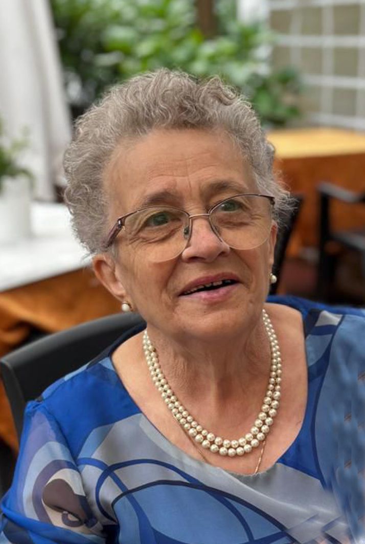 ADELIA DARIO IN BRAVIN