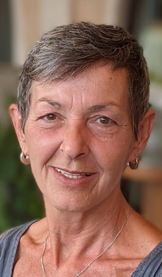 ANNA BAREL IN ZANETTE